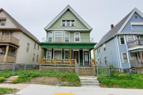 3709 W Galena #3711, Milwaukee, WI 53208