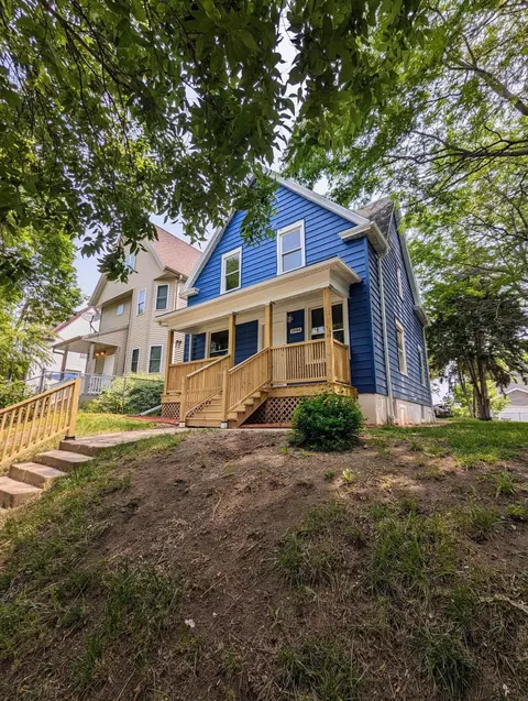 1944 N 37th, Milwaukee, WI 53208