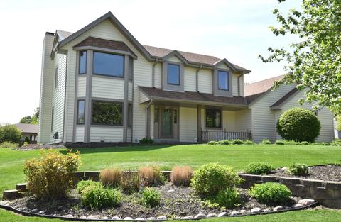 13035 W Weather Crk, New Berlin, WI 53151