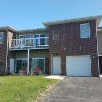 6757 99th #E, Pleasant Prairie, WI 53158
