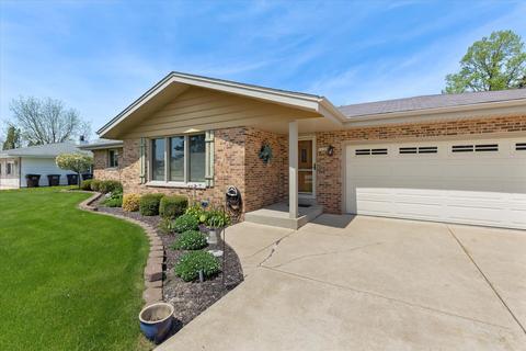 12304 W Layton, Greenfield, WI 53228