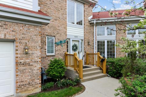 1529 Highland #08-46, Geneva, WI 53147