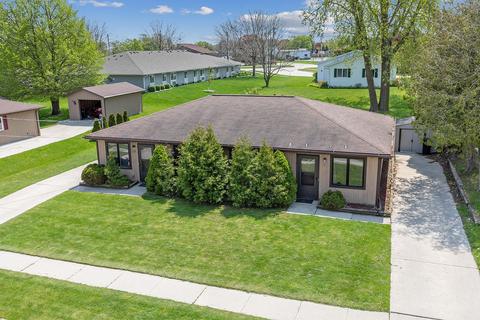 3711 Mangin, Manitowoc, WI 54220