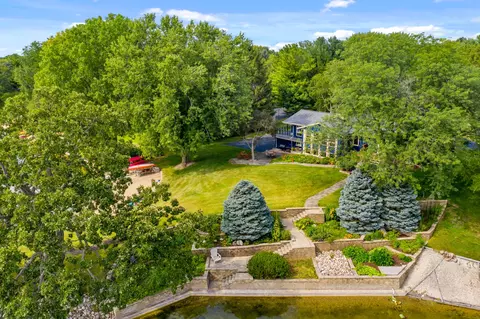 875 S Waterville Lk, Summit, WI 53066