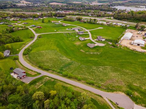 46 Bluestem, Gale, WI 54630