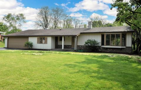 143 Robin Hl, Mount Pleasant, WI 53406