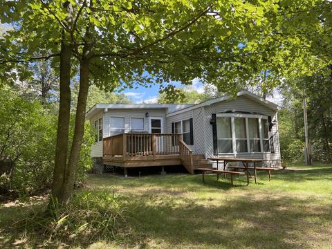 n9644 Porfilio Circle, Stephenson, WI 54114