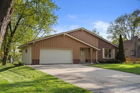13815 W Prospect, New Berlin, WI 53151