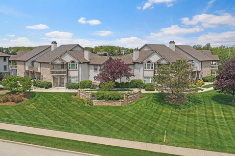 3520 W Rawson, Franklin, WI 53132