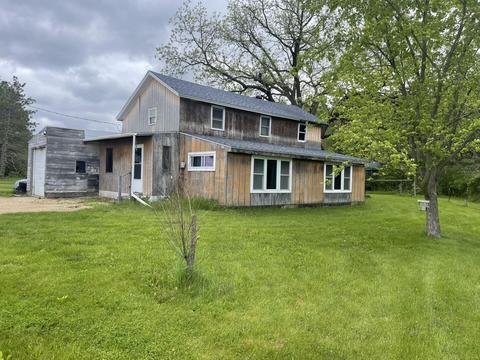 10507 State Highway 21, Angelo, WI 54656