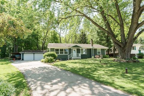 n7014 Oakwood Road, Richmond, WI 53190