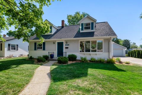 1026 N Webster, Port Washington, WI 53074