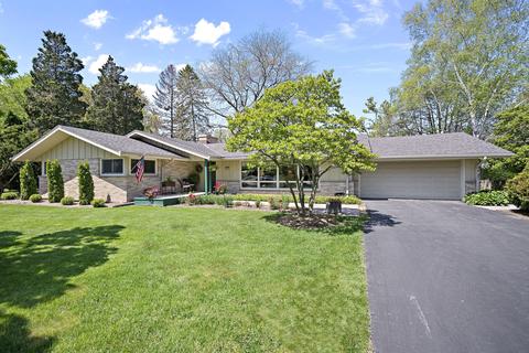 8555 N Fielding, Bayside, WI 53217