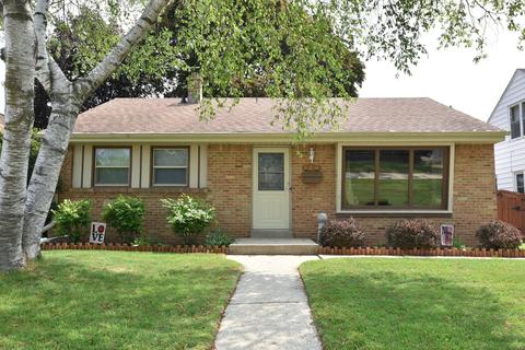 2328 S 80th, West Allis, WI 53219