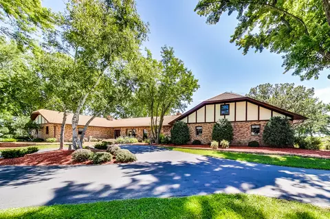 n2204 Lynn Lane, Bloomfield, WI 53147