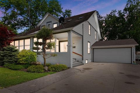 517 Madison, Burlington, WI 53105