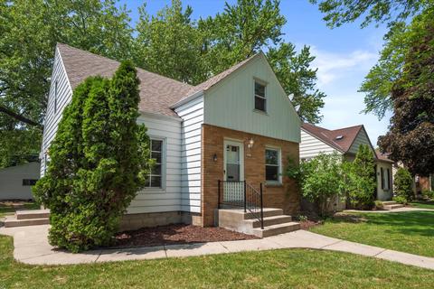 3607 N 61st, Milwaukee, WI 53216