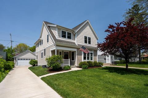6009 N Shoreland, Whitefish Bay, WI 53217
