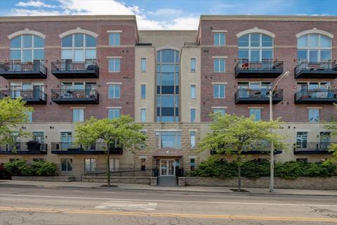 1515 N Van Buren #401, Milwaukee, WI 53202