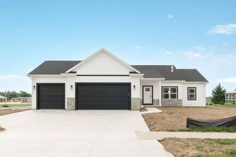 903 Duke, Brownsville, WI 53006