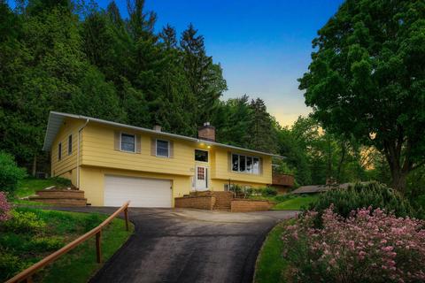 w5945 Hillcrest Drive, Shelby, WI 54601