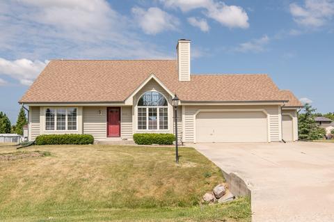 9045 S Patricia, Oak Creek, WI 53154