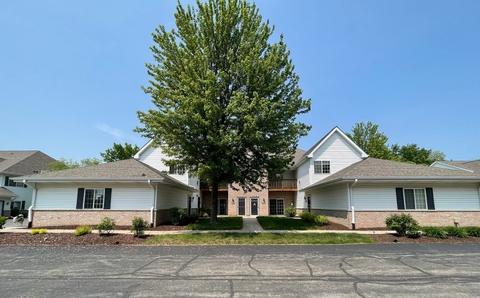 14844 W Arrowhead, New Berlin, WI 53151