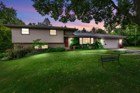 11630 N Riverland, Mequon, WI 53092