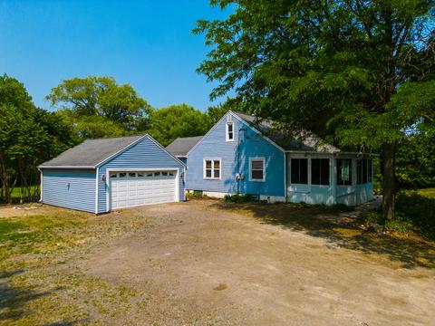 13010 W Janesville, New Berlin, WI 53151