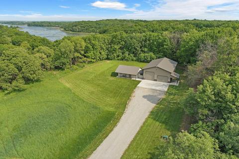 n7084 Mccabe Road, Sugar Creek, WI 53121