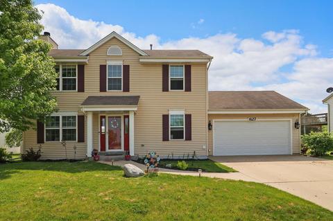 827 N Sandy, Elkhorn, WI 53121