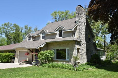 1102 Sunset, Grafton, WI 53024