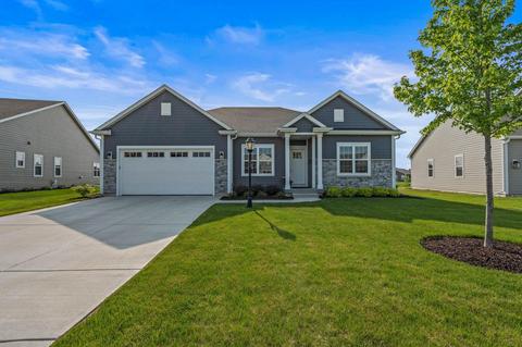2837 Winnebago, Oconomowoc, WI 53066
