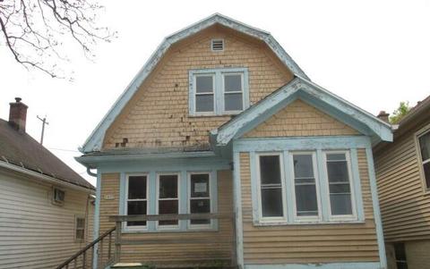 1805 S 15th, Milwaukee, WI 53204