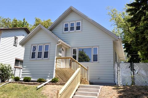 2554 N Hubbard, Milwaukee, WI 53212