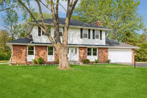 10625 N Hollyhock, Mequon, WI 53092
