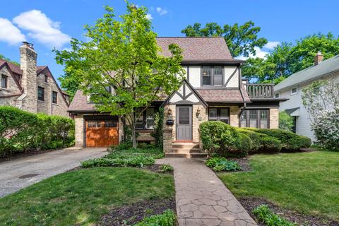 1908 Forest, Wauwatosa, WI 53213