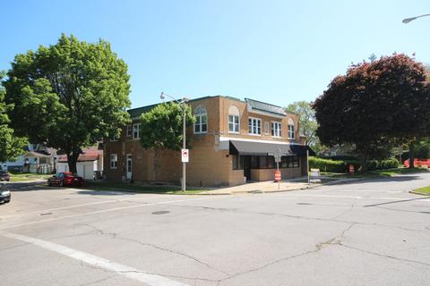 1802 E Howard, Milwaukee, WI 53207