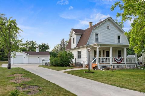 207 Fond Du Lac, Sheboygan Falls, WI 53085