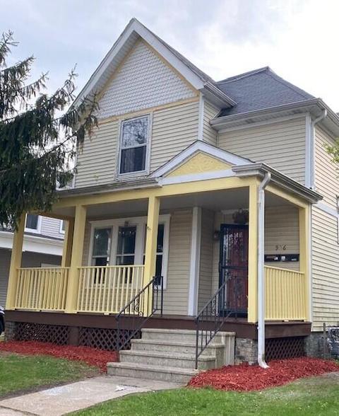 936 Wisconsin, Racine, WI 53403