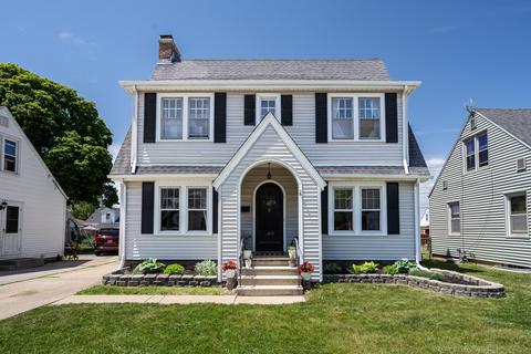 2400 Coolidge, Racine, WI 53403
