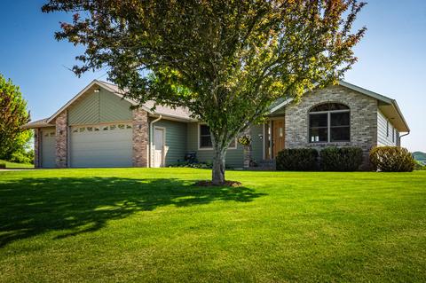 15524 Golf, Ettrick, WI 54627
