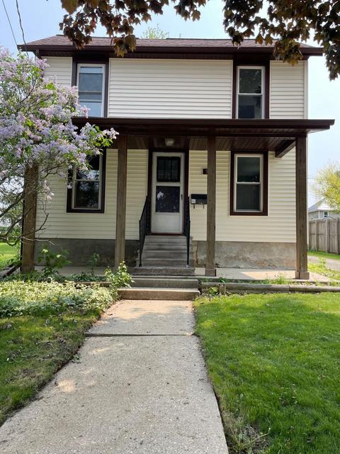 531 N Lincoln, Beaver Dam, WI 53916