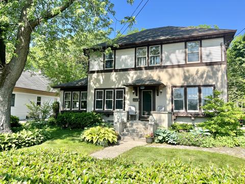 229 North, Hartland, WI 53029