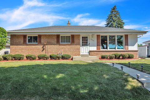 2244 W Sycamore, Oak Creek, WI 53154