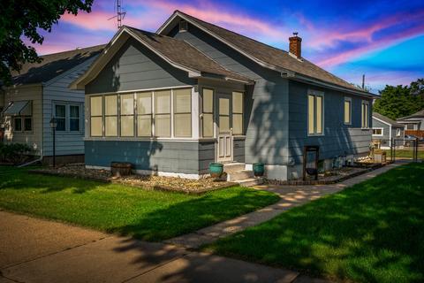 2030 Wood, La Crosse, WI 54603