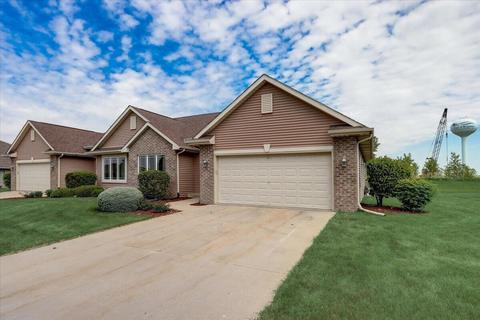 368 N Redding, Belgium, WI 53004