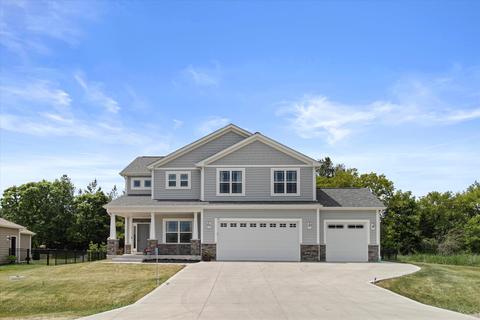 917 Fairway, Twin Lakes, WI 53181