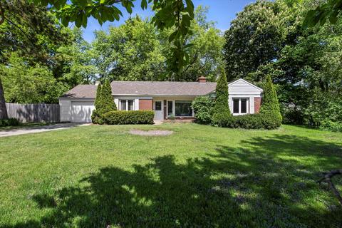 5051 Birch Crk, Racine, WI 53402