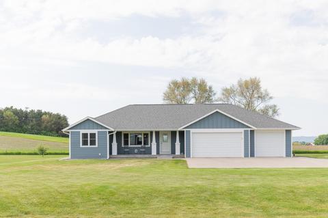 n7008 Birch Street, Holland, WI 54636